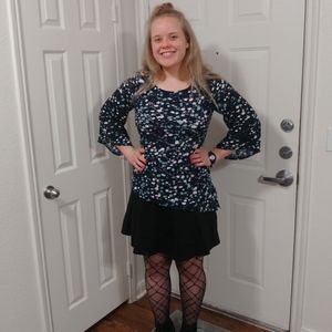 Speckled sloped 3/4 sleeve blouse